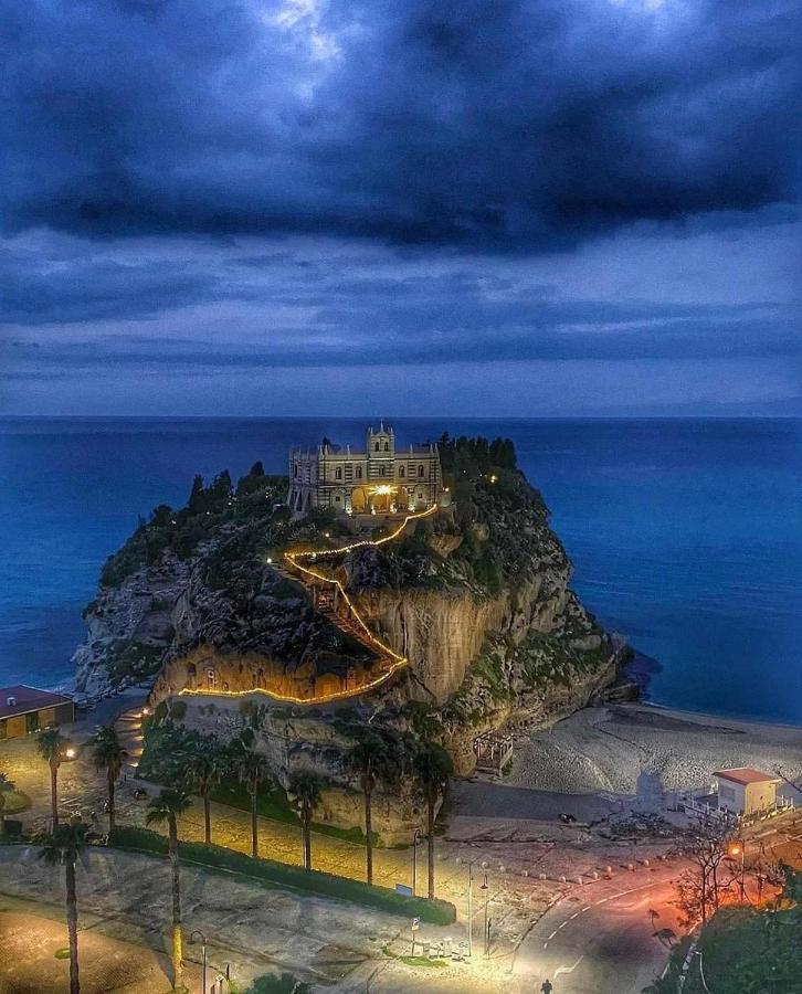 J Luxury Home Tropea Extérieur photo